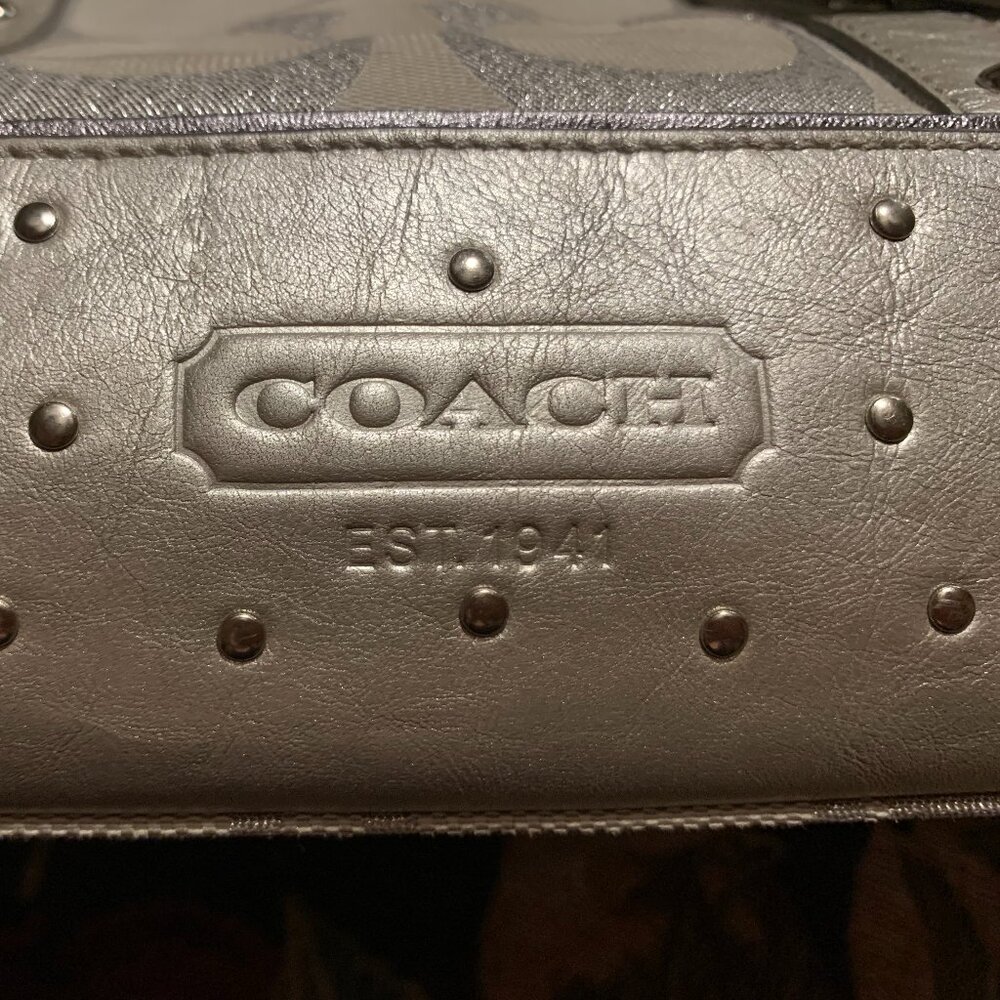 Silver Coach Bag - Picture 8 of 9